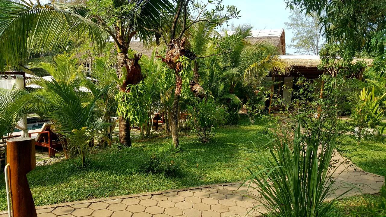 Sahaa Beach Resort Sihanoukville Luaran gambar